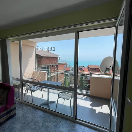 Comfortable In Apartman Szveti Vlasz