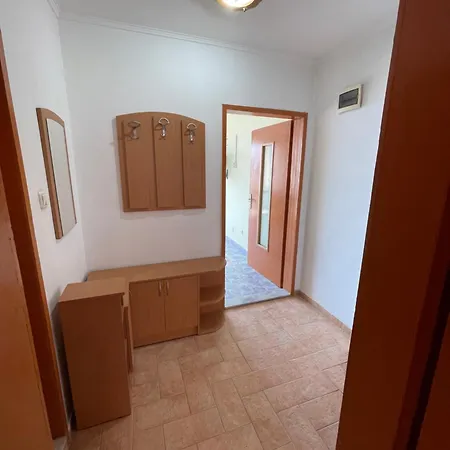 Comfortable In Apartman Szveti Vlasz