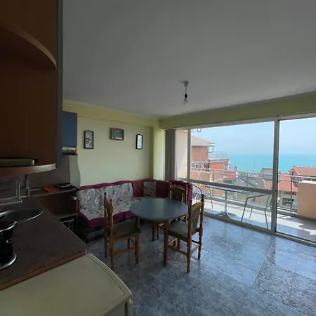 Comfortable In Apartman Szveti Vlasz